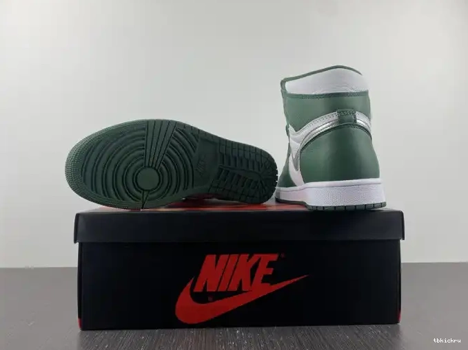 Cheap TBkick OG DZ5485-303 1 Jordan Green Gorge Air High 0417
